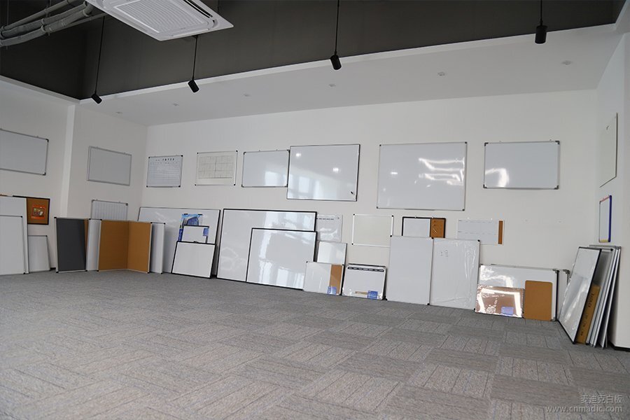 傳統(tǒng)磁性白板 傳統(tǒng)磁性白板