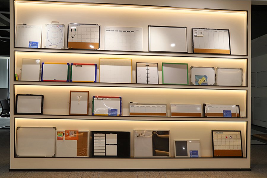 軟木組合板-帶軟木板的白板 軟木組合板-帶軟木板的白板