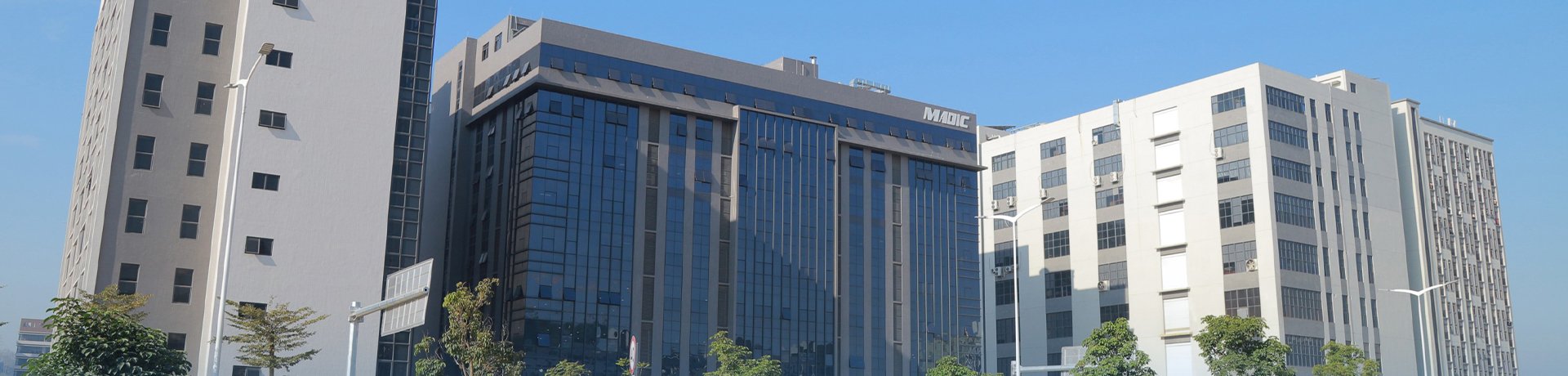 麥迪克科技白板產(chǎn)業(yè)園外景